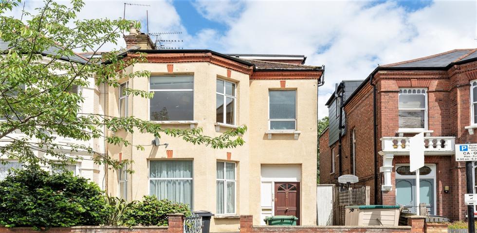 			NO DEPOSIT REQUIRED, 3 Bedroom, 1 bath, 1 reception Flat			 Fordwych Road, WEST HAMPSTEAD
